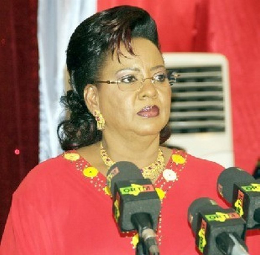 Cyber arnaque : L’identité de Mme Touré Lobbo Traoré usurpée