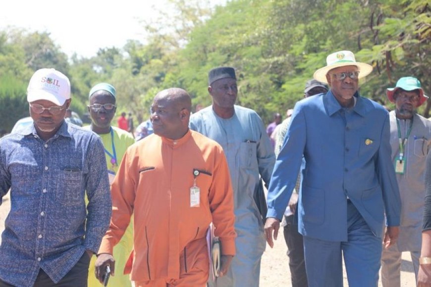 Le Ministre Youba Ba en visite à l’ICRISAT : En ligne de mire, le renforcement de la recherche scientifique pour booster l'élevage et la pêche