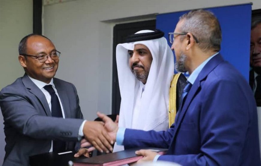 Le chargé d'affaire de l'ambassade du Qatar, Hamad Mouazi Al Chamari, lors de la signature du protocole d'accord entre Qatar Charity et le HCR