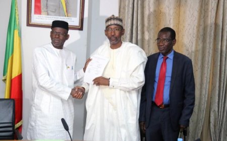 Hydrocarbures : Le gouvernement et les opérateurs signent un accord stratégique