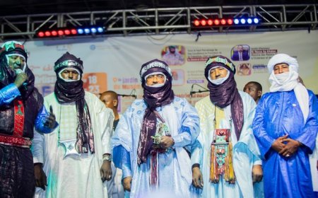 Semaine internationale de l’artisanat touareg :  Le ministre Mossa Ag Attaher plaide pour l’artisanat comme alternative à la migration irrégulière
