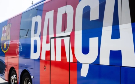 Le bus du Barça attaqué sur la route de Stamford Bridge avant le revers face à Chelsea