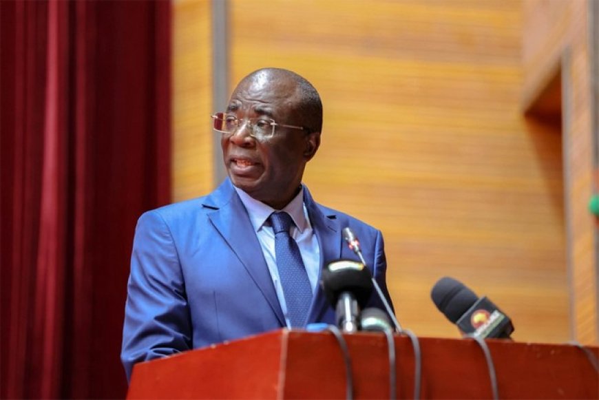 Le renouveau de justice malienne en marche : La touche du professeur !