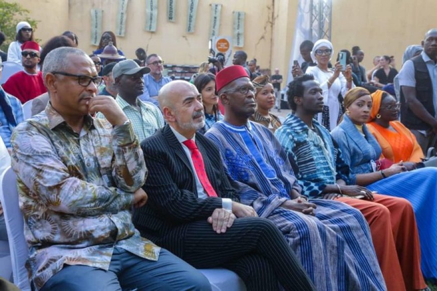 S. E. Antonio Guillen Hidalgo au lancement du Mali Mode show : «Quand on dit «indigo», on dit 'Mali'. On dit votre force. Votre dignité. Votre élégance. Votre manière unique de transformer l'épreuve en beauté»