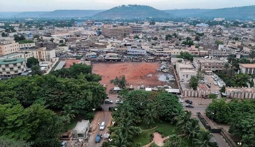 Tribune politique : Bamako encerclé ? Non. Le Mali ciblé ? Oui.