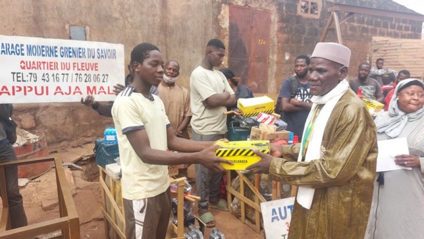 Insertion professionnelle : AJA-Mali équipe 200 jeunes avec des kits d’une valeur de 100 millions FCFA