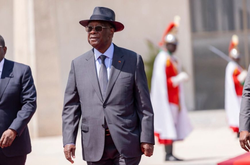Alassane Ouattara se rend en France, avant son investiture