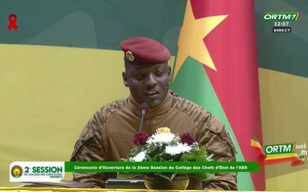 2ᵉ session du Collège des Chefs d’État de l’AES : le discours fort et sans détour du Capitaine Ibrahim Traoré à Bamako