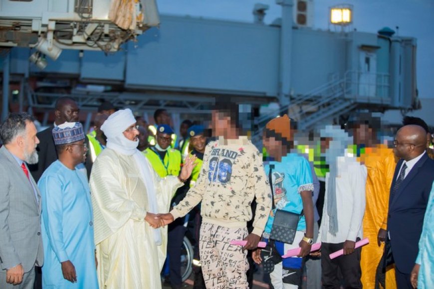 Aéroport de Bamako: accueil de 150 compatriotes rapatriés d’Algérie et de Tunisie