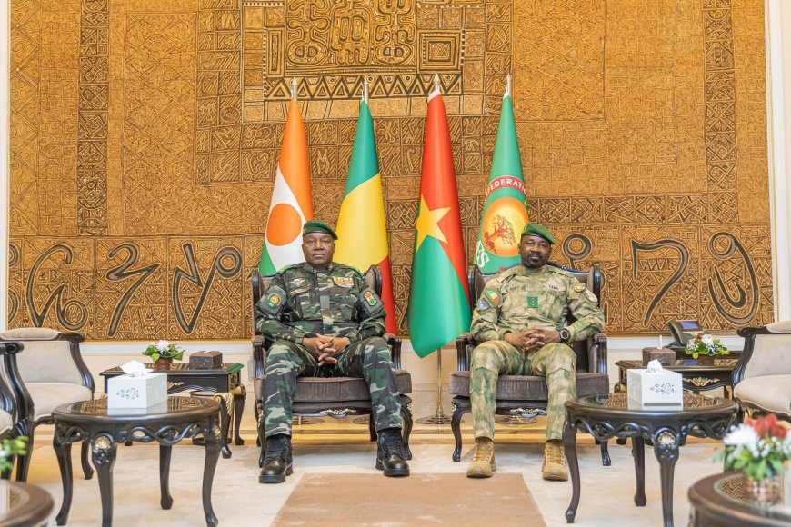 Sommet de l’AES à Bamako : le Président nigérien Abdourahamane Tiani accueilli dans une ferveur populaire