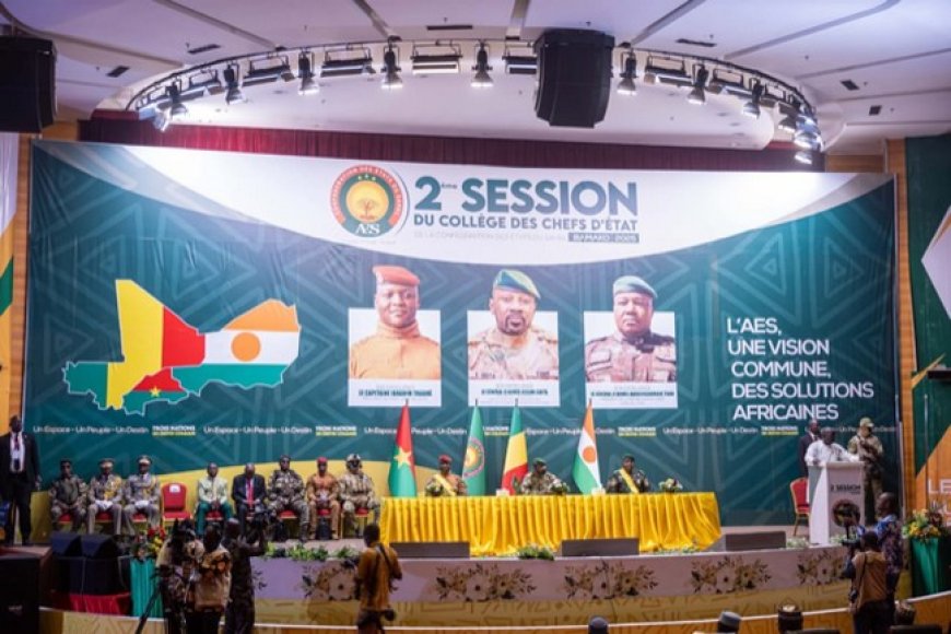 Conclusions de la 2ᵉ session ordinaire du collège des chefs d’état de la confédération des états du Sahel (AES) : L’AES affirme sa souveraineté à Bamako et inaugure ses institutions
