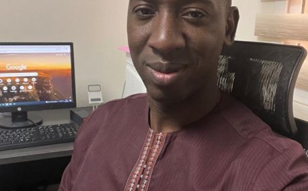 Pierre Traoré, agent comptable à la CANAM  médaillé de l’étoile d’argent du mérite avec effigie « Lion Débout »