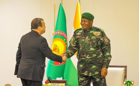 Coopération énergétique Niger–Algérie : le chef de l’Etat et le Premier Ministre reçoivent le Ministre Algérien des Hydrocarbures