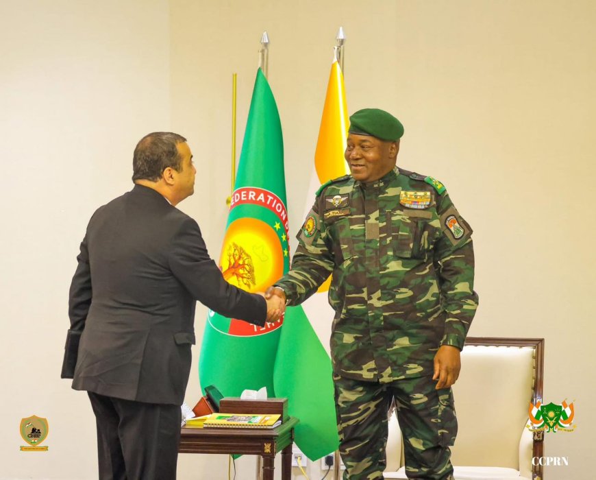 Coopération énergétique Niger–Algérie : le chef de l’Etat et le Premier Ministre reçoivent le Ministre Algérien des Hydrocarbures