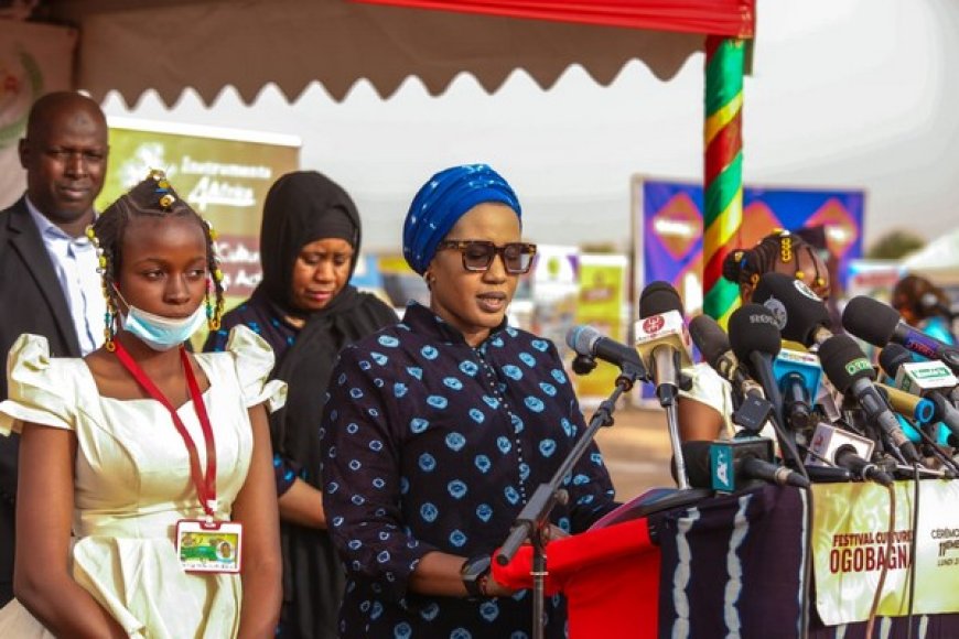 Habibatou Ndiaye, cheffe du service des  relations publiques de Moov Africa Malitel :  "Soutenir le festival Ogobagna, c'est investir dans la paix, dans le dialogue, dans la créativité…"