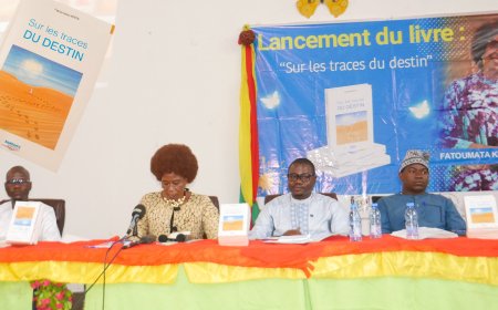 Littérature : l’écrivaine Fatoumata Keïta revient avec « Sur les traces du Destin »