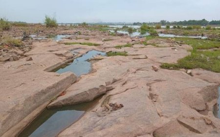 La période de décrue du fleuve Niger : Le bon moment pour curer et concasser les roches dangereuses