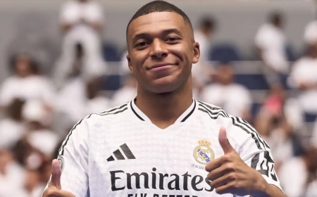 Mbappé crée de l'engouement en passant son permis de conduire en Espagne