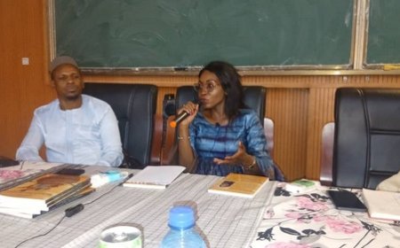 Rencontre Littéraire à l’Université Yambo Ouologuem à Kabala : Taki Kanté Elkhalil Présente son Roman