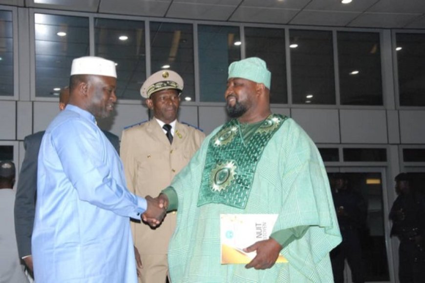 Pour son engagement en faveur des populations de Kati :  Lompo Frédéric joseph OUATTARA distingué