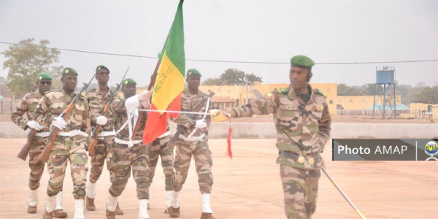 Formation militaire : 58 stagiaires, dont 11 femmes, obtiennent leur Brevet d’Armes à Bougouni