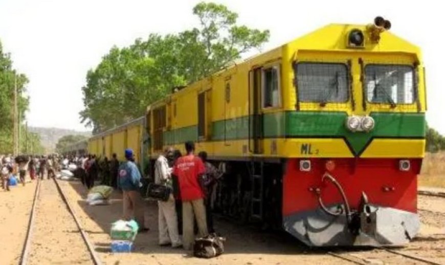 L’éveil du géant de fer : Pour que le sifflet de Kayes résonne jusqu’à Bamako