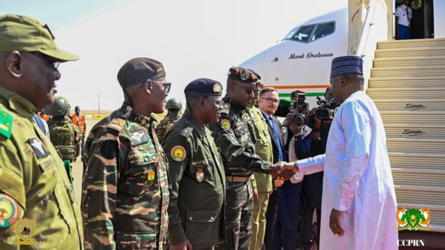 Tiani à Alger sur fond de normalisation diplomatique