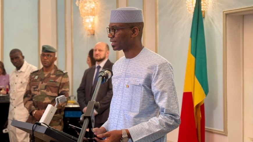 Journée du défenseur de la patrie : le Mali rend hommage à la Russie et confirme la coopération militaire