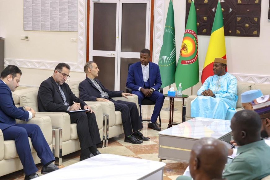 Diplomatie : le Premier ministre reçoit le nouvel ambassadeur de la République islamique d’Iran au Mali