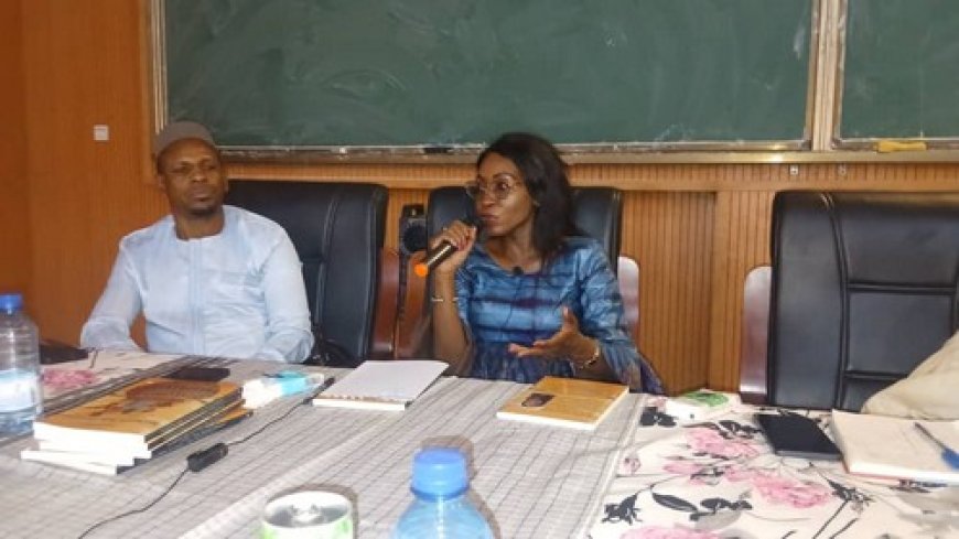 Rencontre Littéraire à l’Université Yambo Ouologuem à Kabala : Taki Kanté Elkhalil Présente son Roman