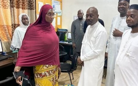 Visite inopinée du Directeur Général de la CMSS dans les locaux de la Direction Générale