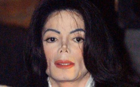 «Cela m'a plongé dans l'enfer et m'a fait découvrir mes démons» : quatre personnes portent plainte contre Michael Jackson pour trafic sexuel d'enfants