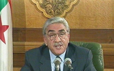 Algérie : L’ancien président Liamine Zeroual est mort