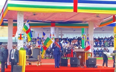 "Touadéra, c'est l'homme de la souveraineté": des Centrafricains présents à la prestation de serment