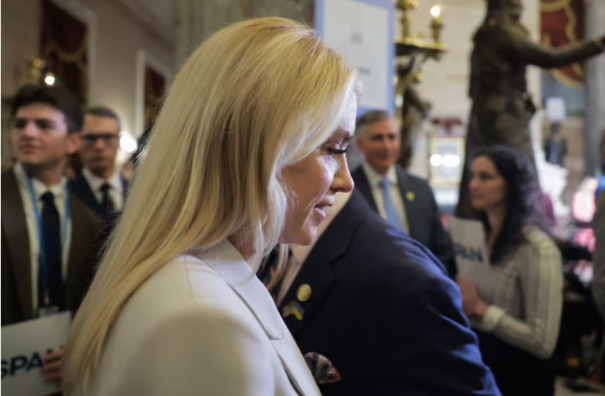 Affaire Epstein: la procureure générale Pam Bondi assignée à comparaître devant le Congrès