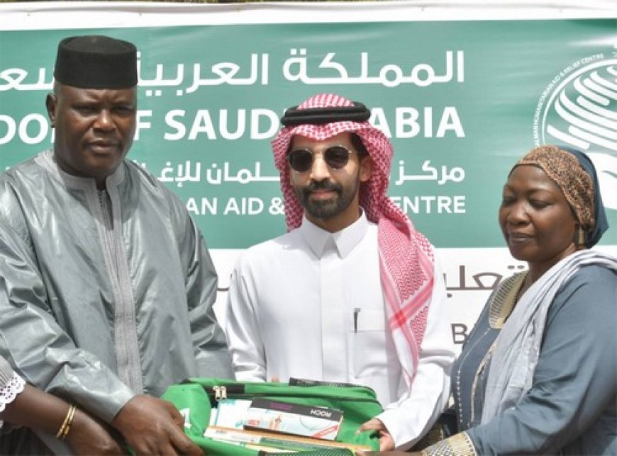 Le Chargé d'affaires de l'ambassade d’Arabie Saoudite, Abdoul Moubssine Al Otaibi, à propos du projet d'appui à l'éducation de base "D'un coût de 1 322 652,27 US, ce projet sera mis en œuvre dans les localités de Koulikoro, Dioïla, Ségou, Koro, Gao et Bamako"