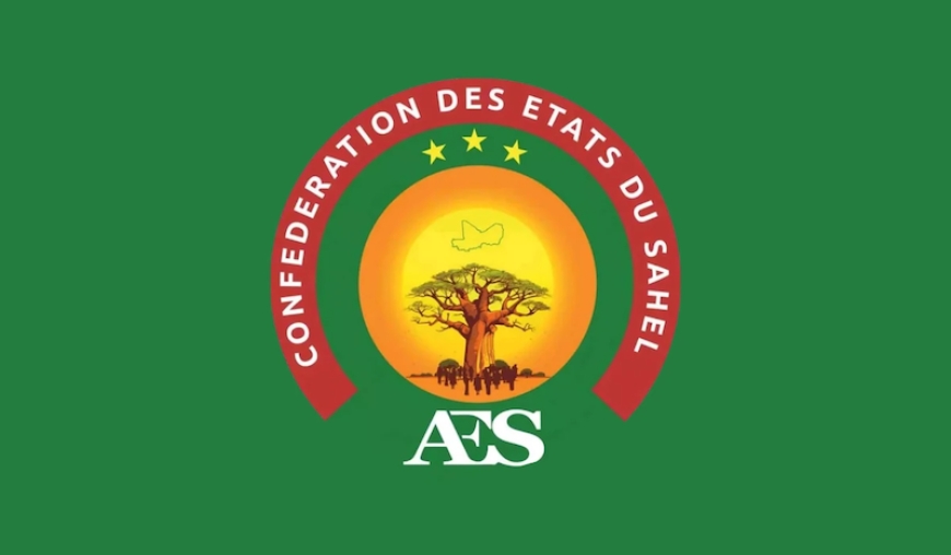 La guerre invisible : Intelligence artificielle, souveraineté des savoirs et destin stratégique de l’AES (2026‑2056)