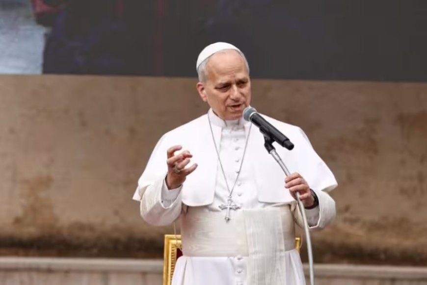 Le pape Léon exhorte les médias à montrer les souffrances de la guerre, avertit contre la "propagande"