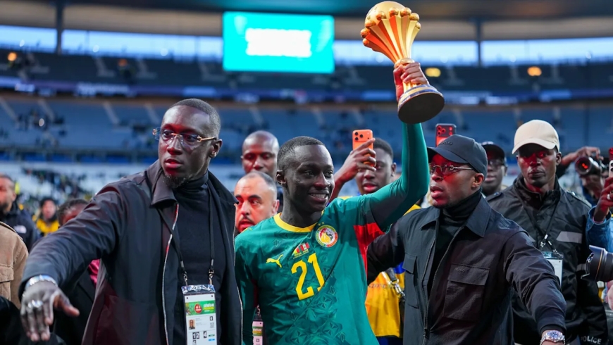 Le président de la CAF à propos de la Coupe d'Afrique des nations au Maroc : « Mon message au Sénégal ? Nous sommes tous Africains, le football doit nous unir. Nous respecterons la décision du TAS »