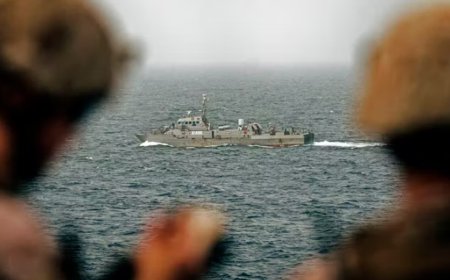 L’Iran a tiré sur un pétrolier dans le détroit d’Ormuz, quelques heures après avoir annoncé le refermer