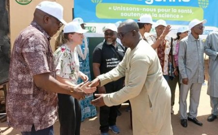 Fonds mondial au Mali : une journée citoyenne au CSCOM de Banconi pour renforcer la lutte contre le VIH, la tuberculose et le paludisme