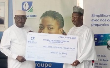 Hadj 2026 : La BDM-SA remet 2 millions FCFA et des kits du pèlerin à la Maison du Hadj