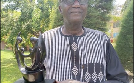 Pour la promotion des medias panafricains : Mohamed S. Maïga (ancien de l'ORTM) décoré à Banjul