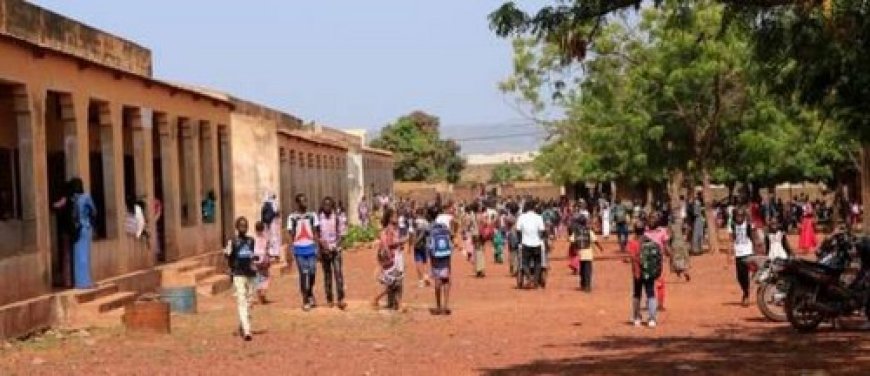 Écoles secondaires publiques : Le calvaire silencieux des proviseurs et directeurs