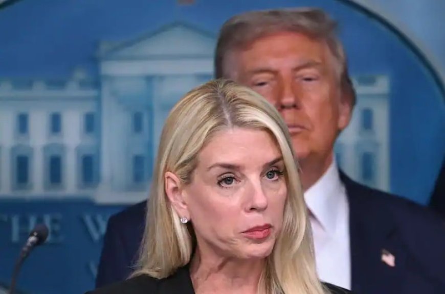 Donald Trump limoge sa ministre de la Justice Pam Bondi