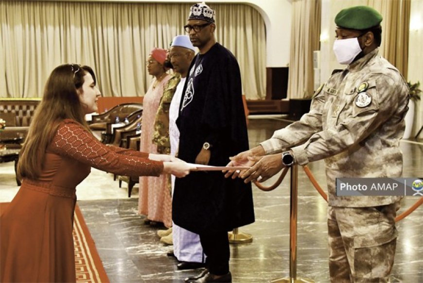 Présentation de lettres de créance à Koulouba : Quatre nouveaux ambassadeurs accrédités au Mali