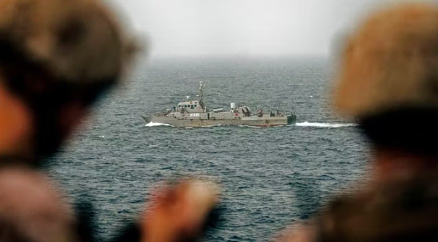 L’Iran a tiré sur un pétrolier dans le détroit d’Ormuz, quelques heures après avoir annoncé le refermer