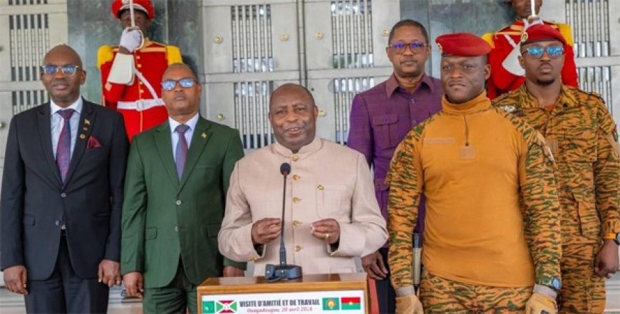 À l’heure du Mali : Palabres pour l’AES, entre pont et port