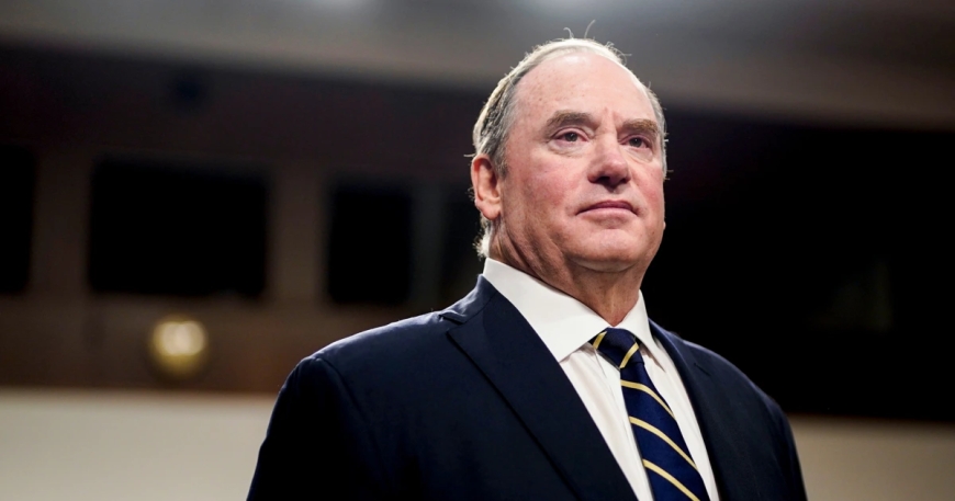 Le plus haut responsable civil de la Marine américaine quitte ses fonctions «avec effet immédiat»