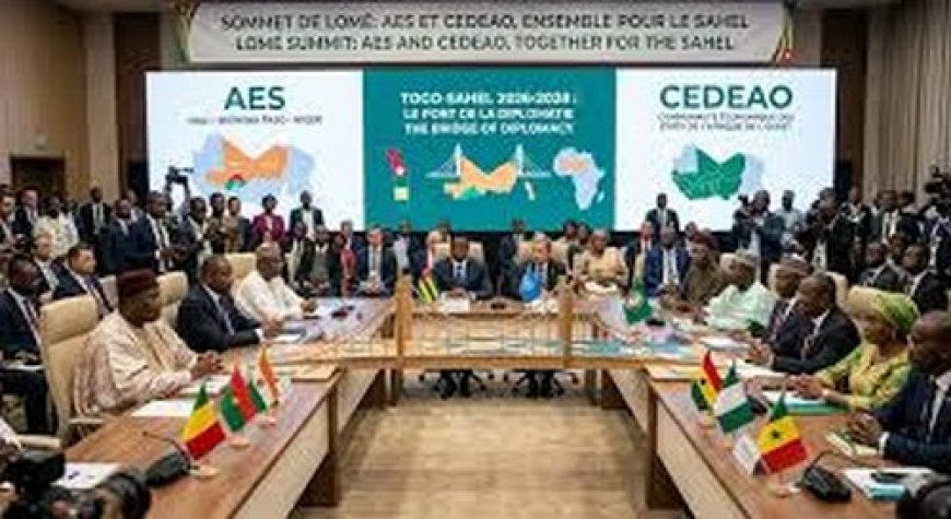 Diplomatie et crise sécuritaire : Paris lorgne l’AES via Lomé ?